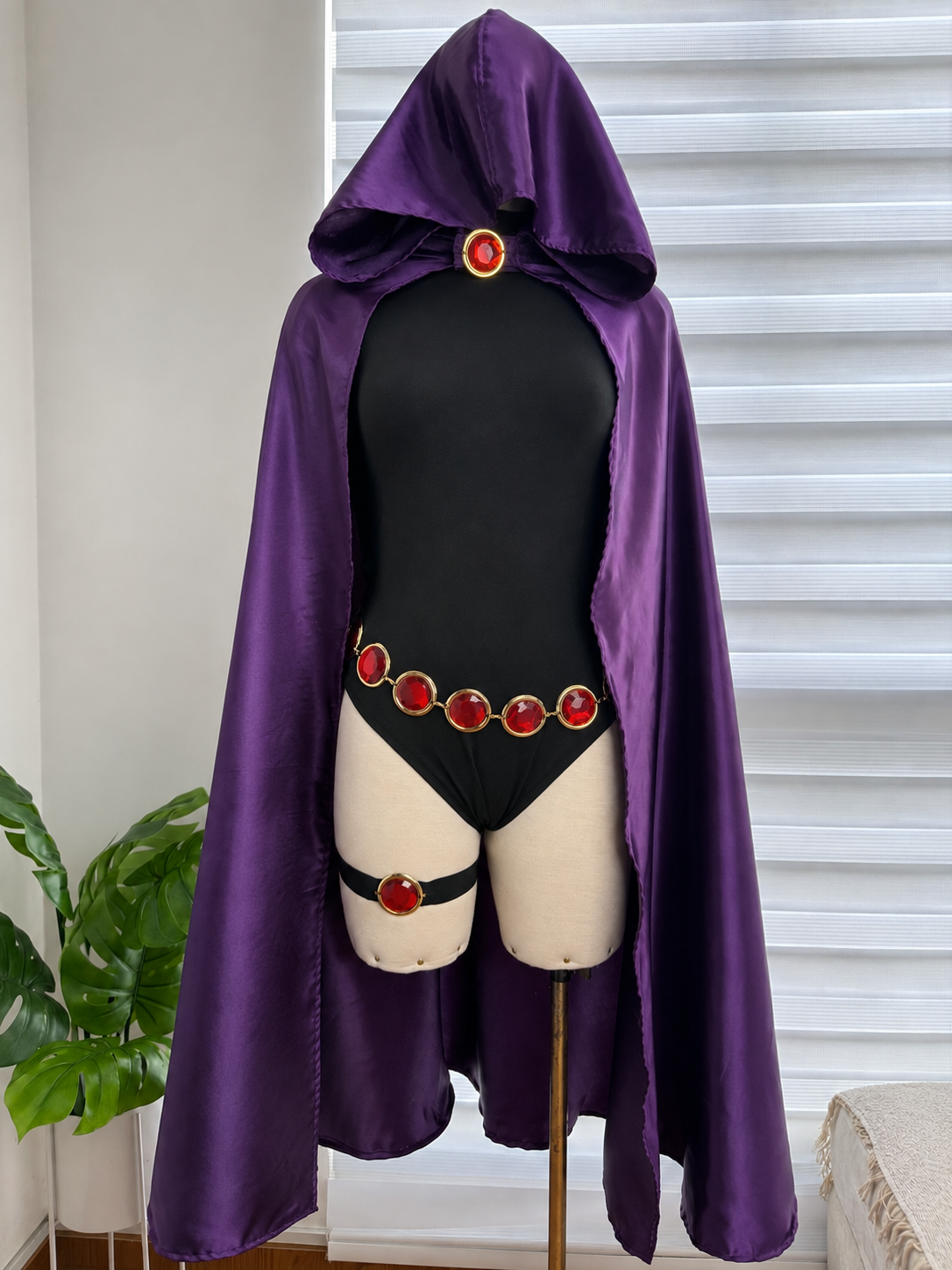 DISFRAZ DE RAVEN